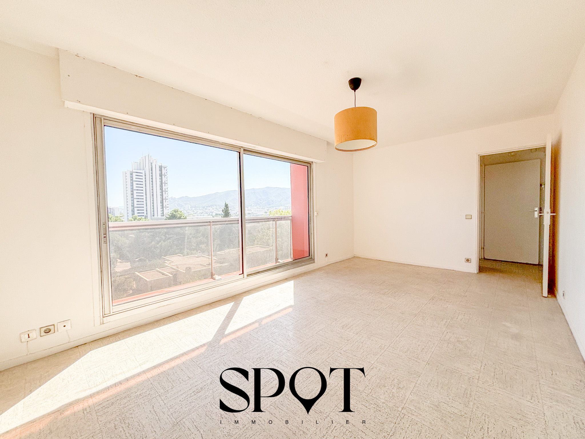 Appartement à vendre à Marseille, 45 m², 2 pièces – photo 3 sur 9