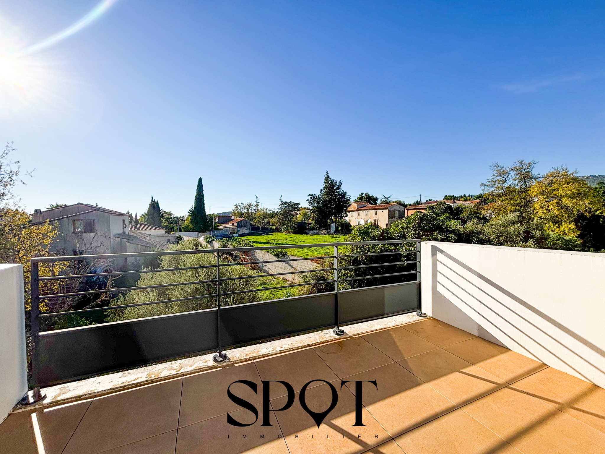 Appartement à vendre à Marseille, 59 m², 3 pièces – photo 1 sur 10
